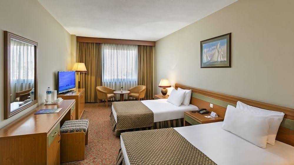 Ozkaymak Konya Hotel Екстер'єр фото
